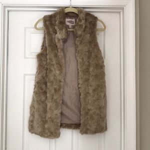 🔥❗️Faux Fur Vest❗️🔥